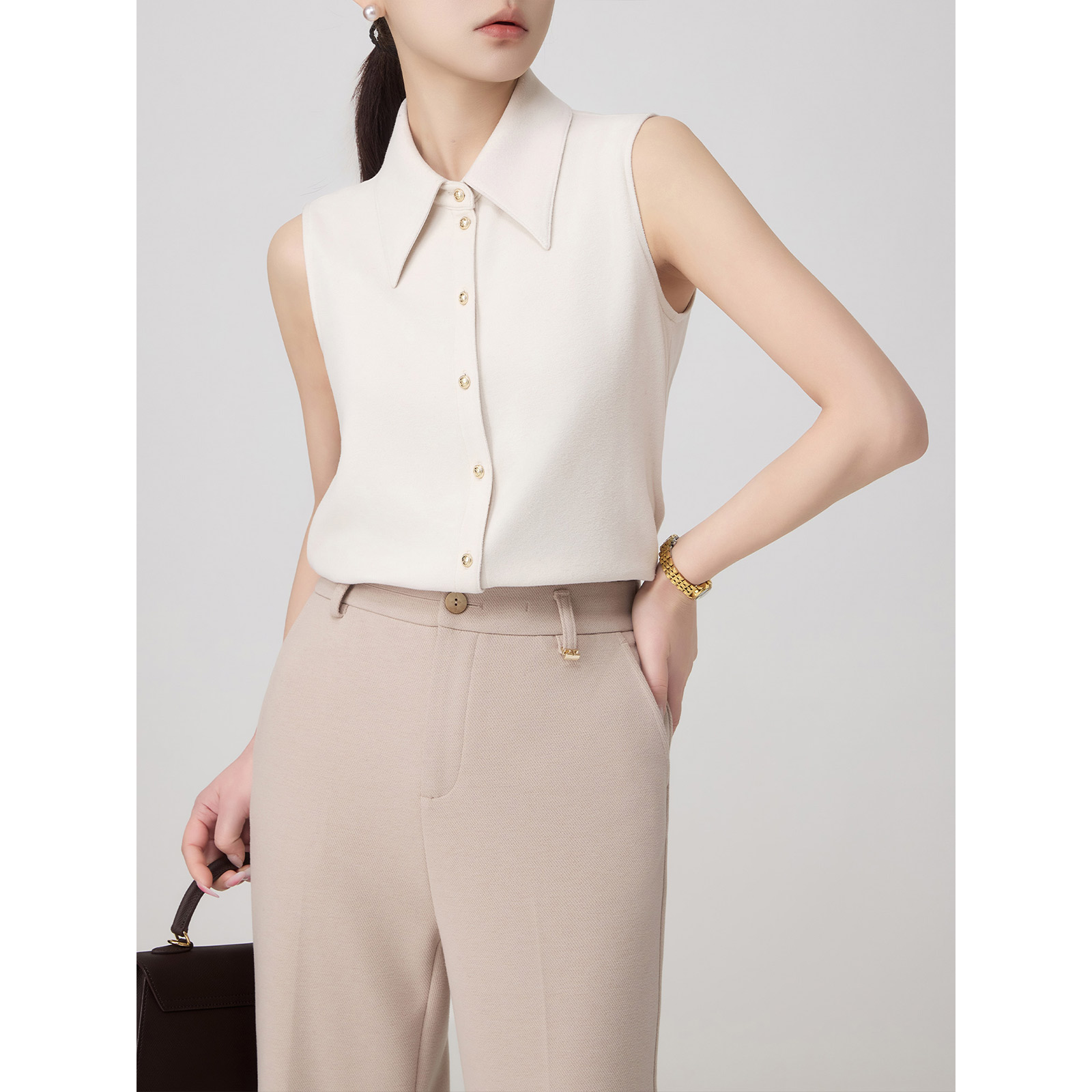 老敏哥显白神器泡芙锁温发热衬衫毛衣伴侣尖领无袖上衣S10307200