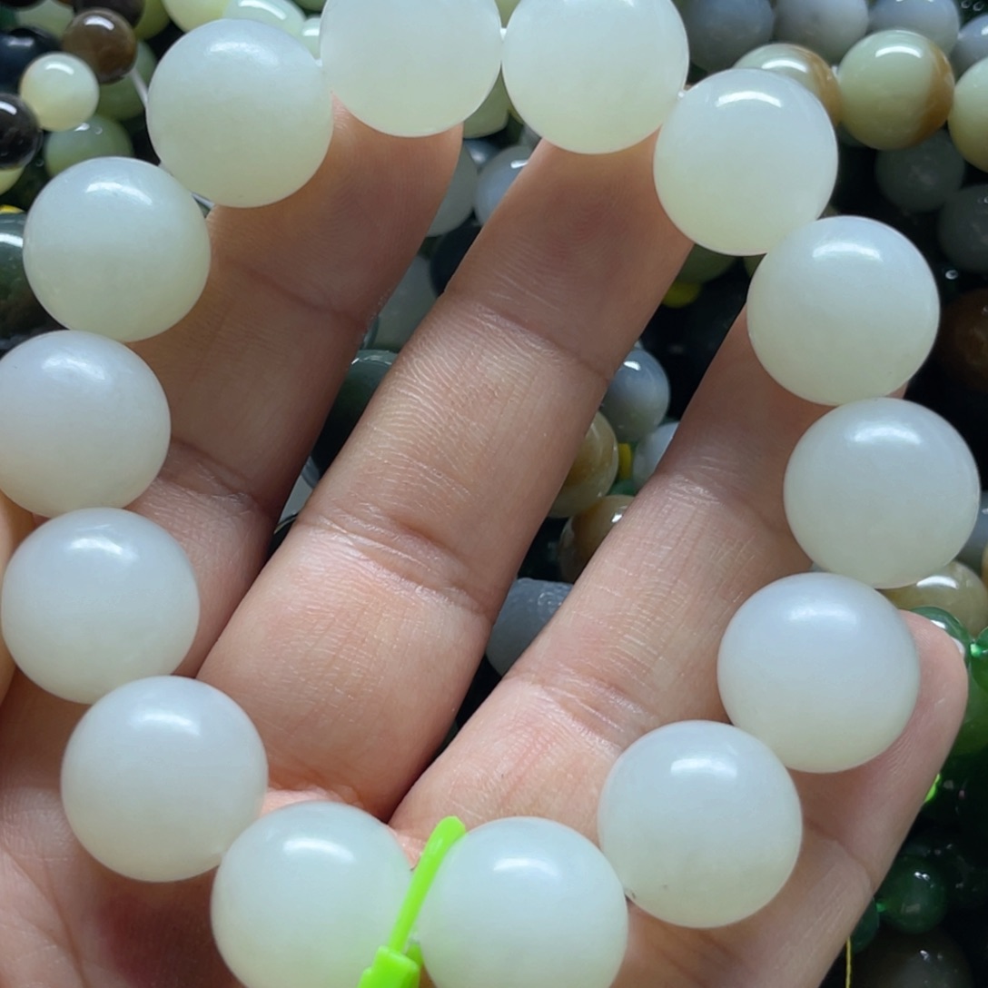 和田玉手链未镶嵌