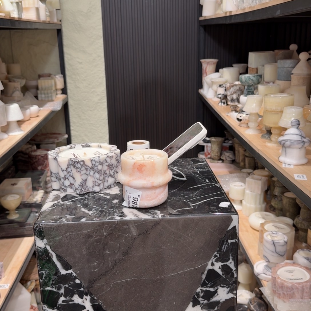 大理石q186。      不缺