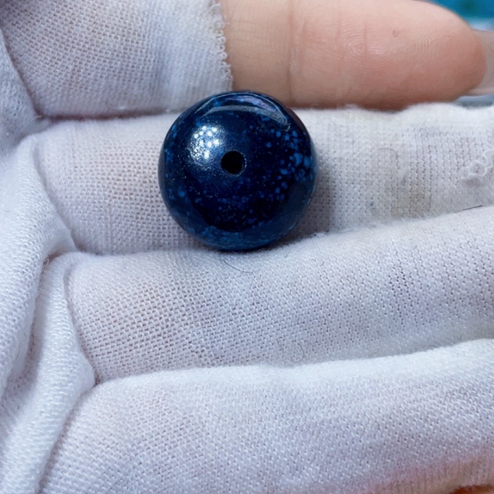 绿松石未镶嵌饰品