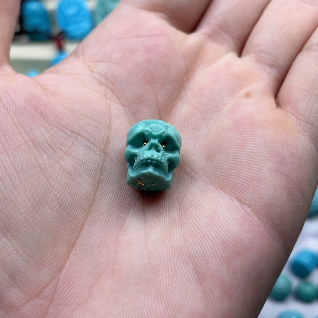 未镶嵌绿松石珠宝奇石