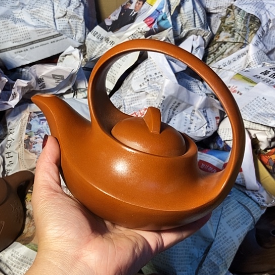 手工制作宜兴紫砂壶