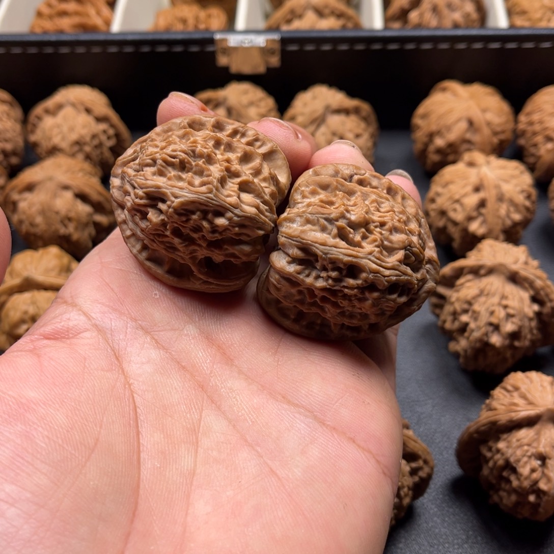 口***·吊坠桃核文玩核桃