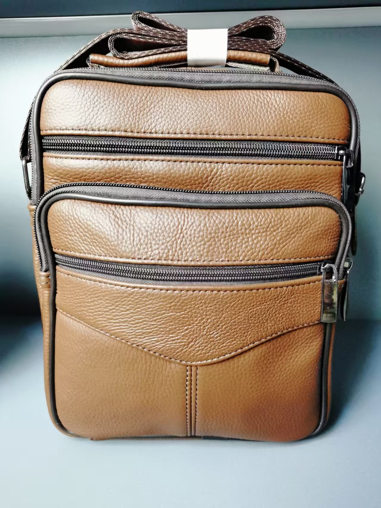 通勤风软面潮流挎包电脑包拉链复古工装风商务包方形单肩
