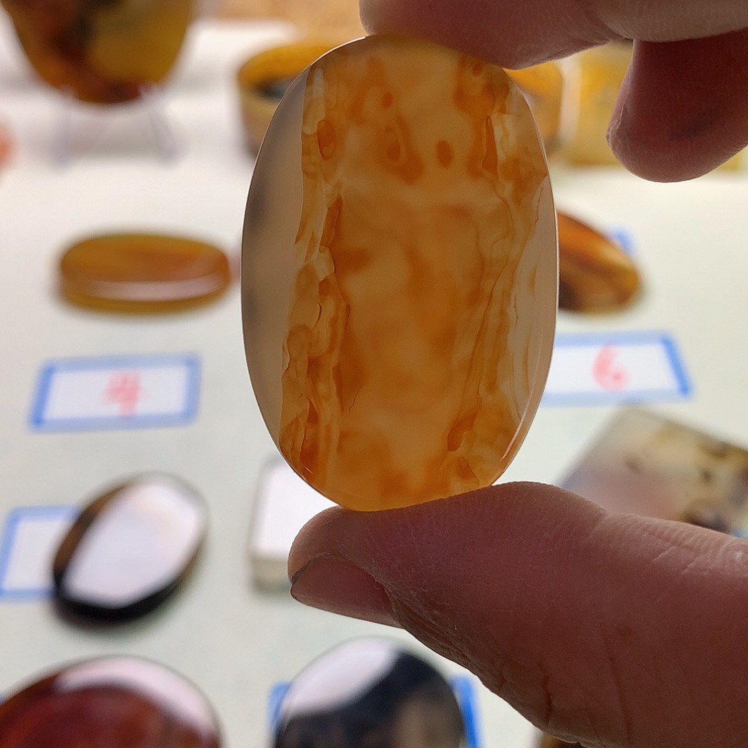 玛瑙/玉髓未镶嵌珠宝半成品