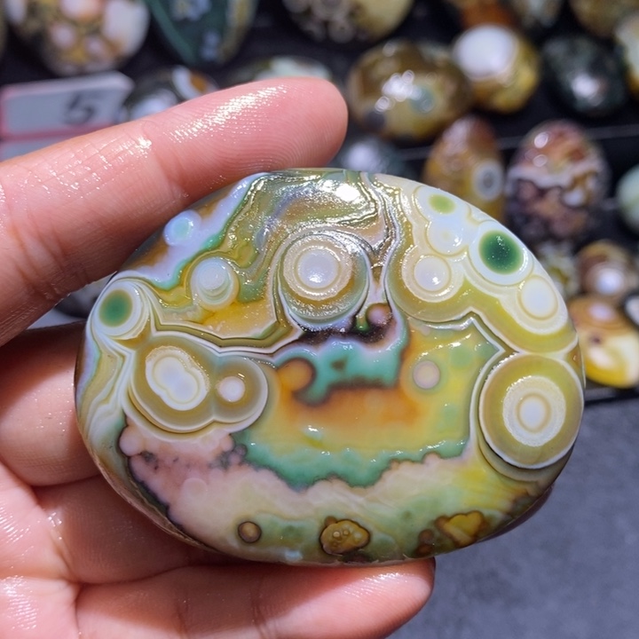 玛瑙/玉髓未镶嵌珠宝半成品26