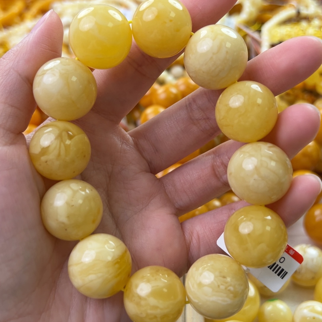 琥珀珠宝奇石未镶嵌