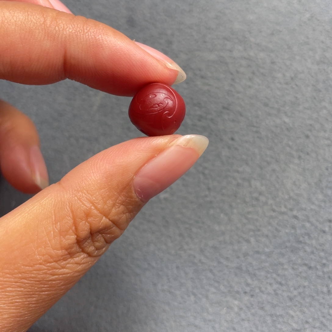 江***城南红玛瑙未镶嵌颈饰