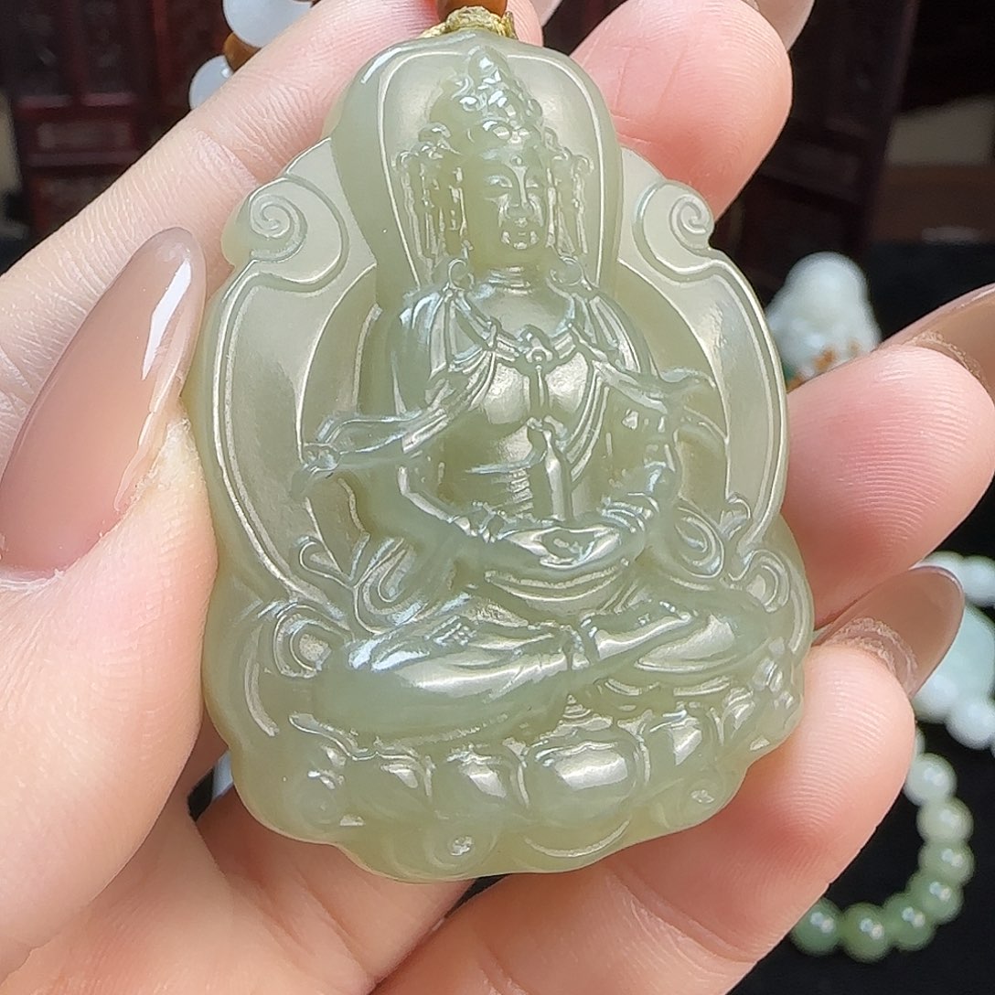 和田玉未镶嵌颈饰