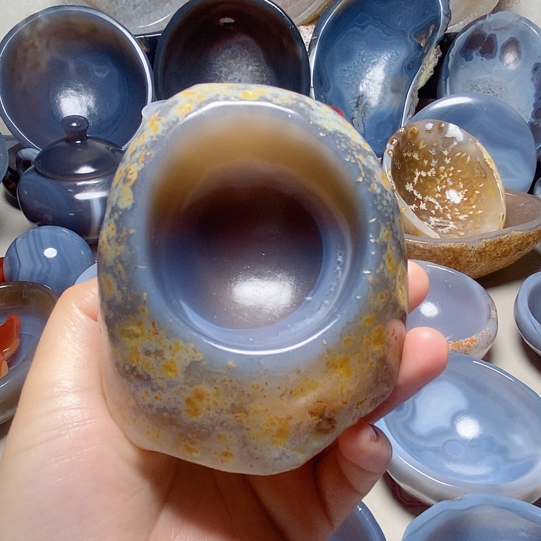 历***事玛瑙/玉髓未镶嵌，