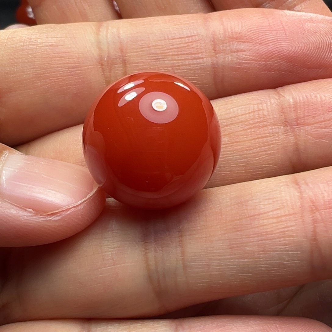 南红玛瑙珠子未镶嵌