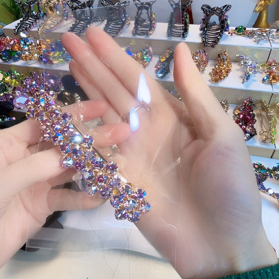 珊***珊大理石铁合金施华