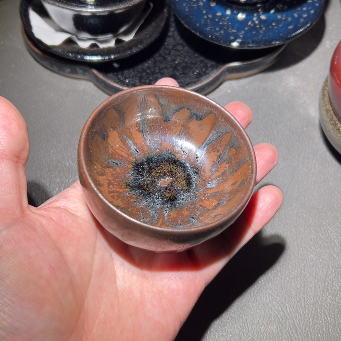 茶盏你就这样让她给你们找下