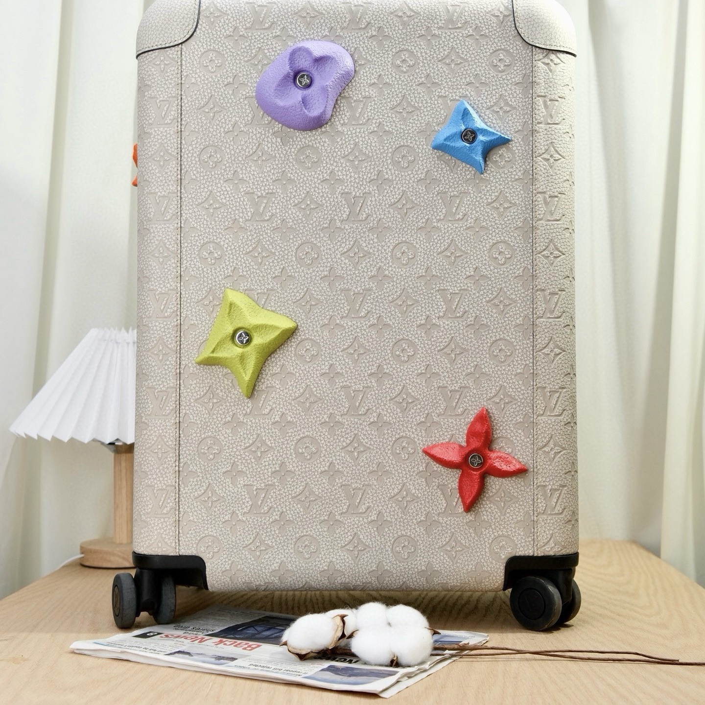 99新 LouisVuitton/路易威登 8243 LV 攀岩风格 灰白夹克外套