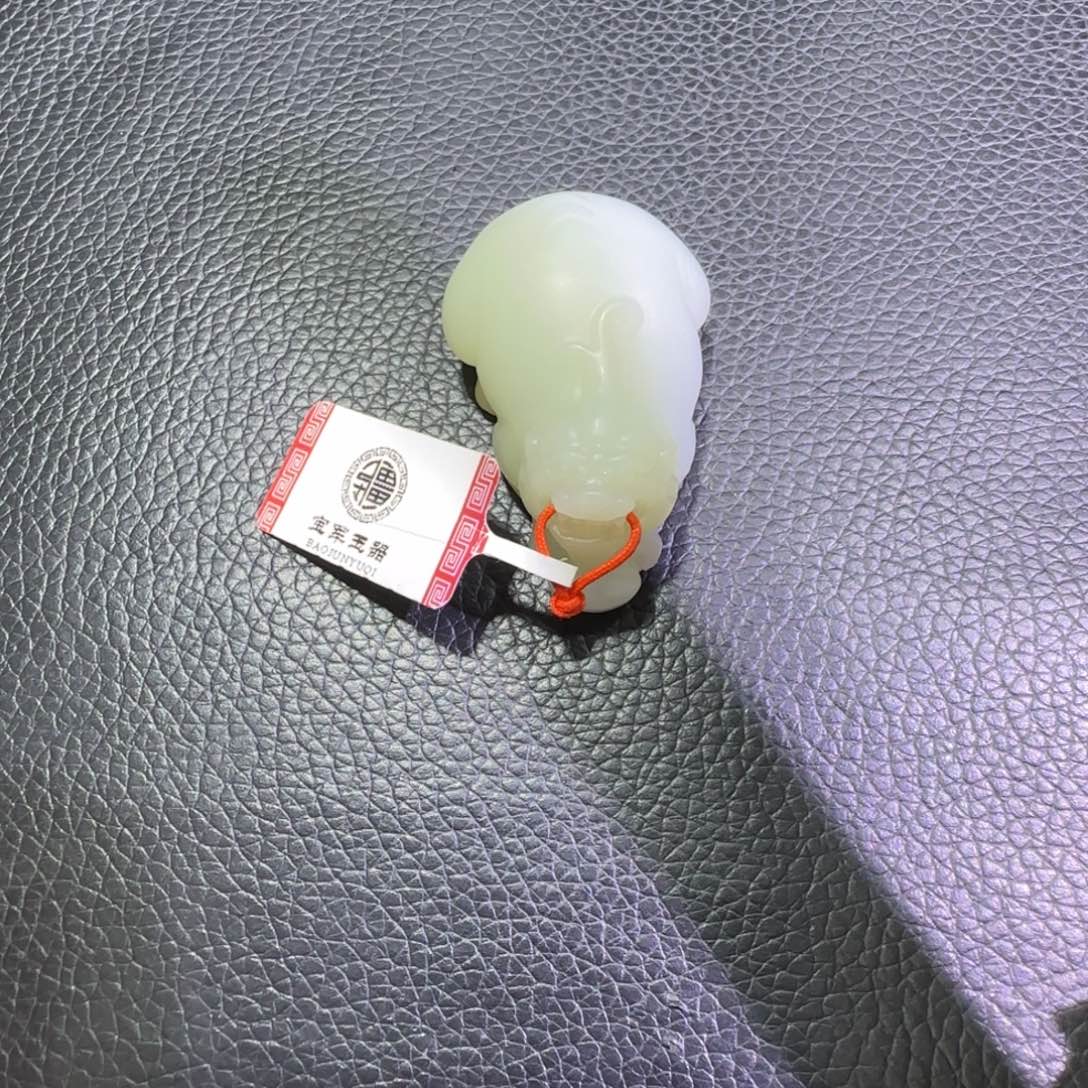 和田玉（糖玉）未镶嵌颈饰