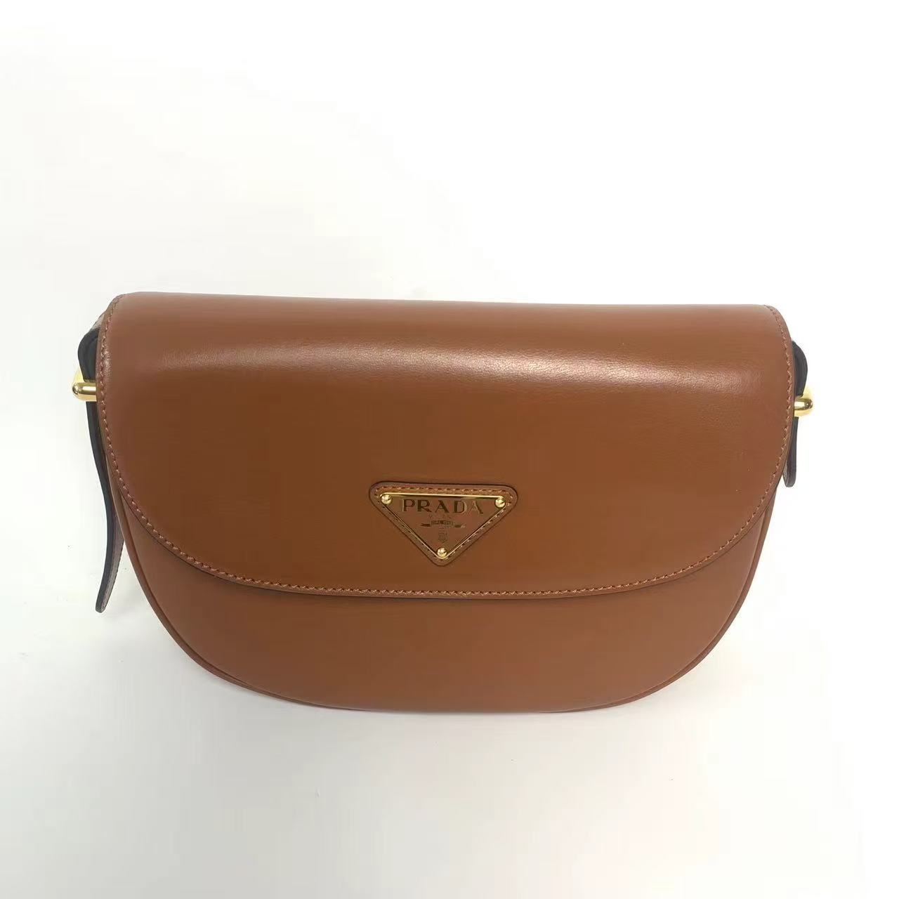 99新 Prada/普拉达 单肩包/包包/110256