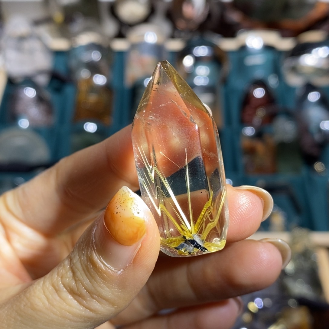 水晶颈饰未镶嵌狂***牛水晶