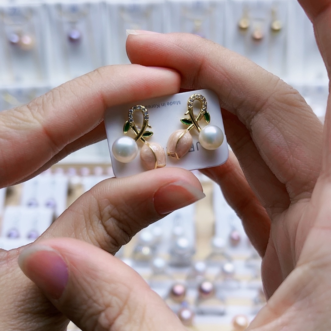 淡水珍珠耳饰合金