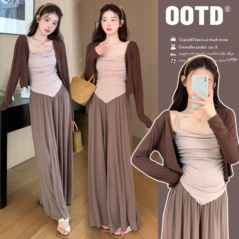 早秋款孕妇装套装2025新款时尚吊带背心孕妇长袖上衣宽松阔腿裤子