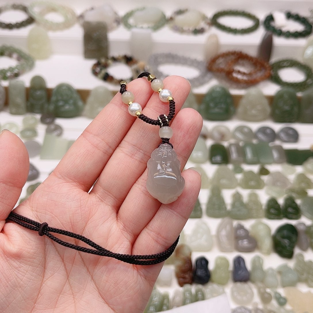 和田玉吊坠未镶嵌D**u