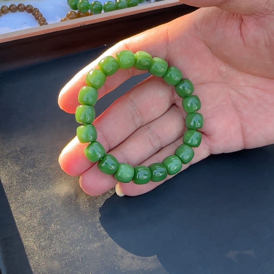 手链未镶嵌和田玉俄碧夹层料粉绿卡10