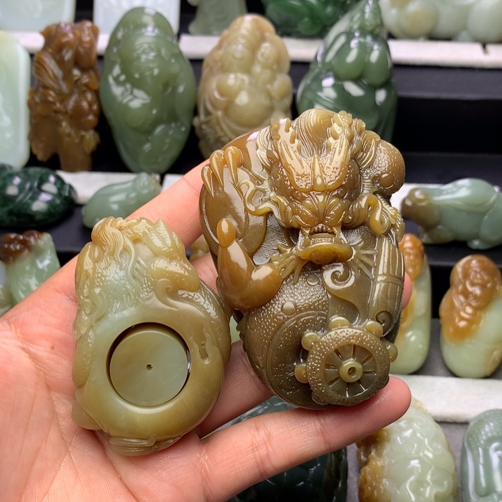 和田玉未镶嵌把件笛*