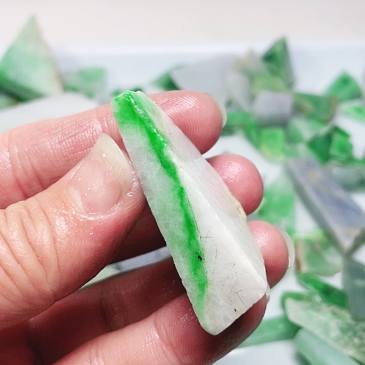 【闪购商品】翡翠颈饰未镶嵌梦*人