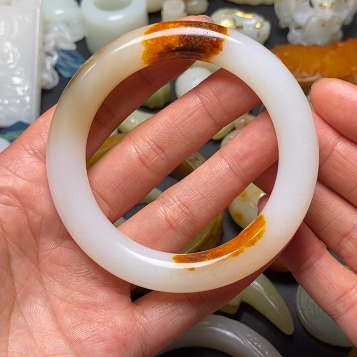 和田玉手镯未镶嵌追***～