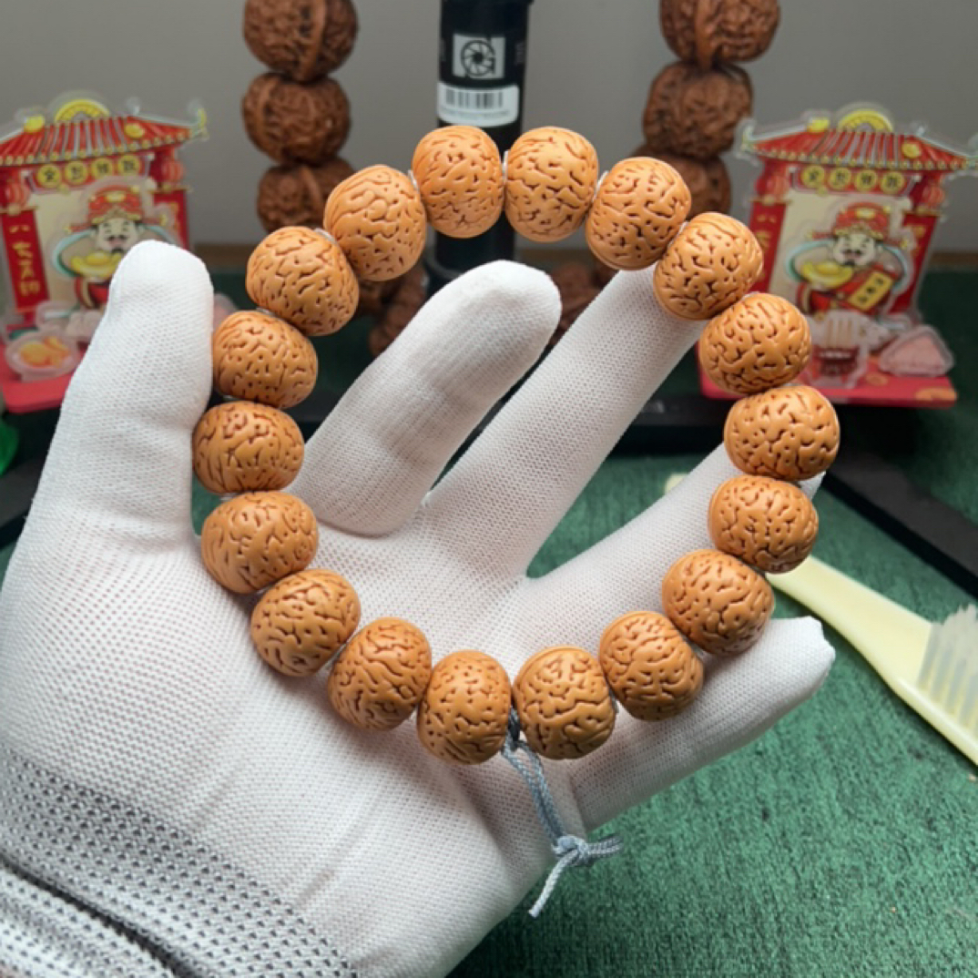 文玩桃核磨盘手持精挑精卡原皮无药已打底苹果脑纹野生龙纹