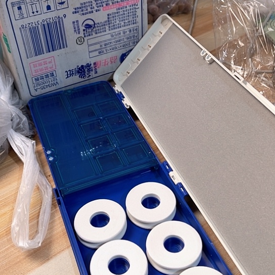 多功能漂盒随机发一个。