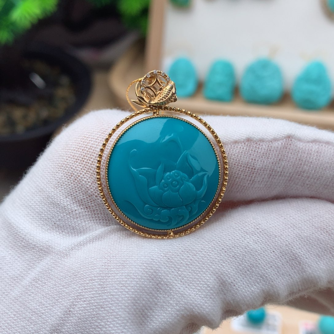 绿松石珠宝奇石18K金镶嵌