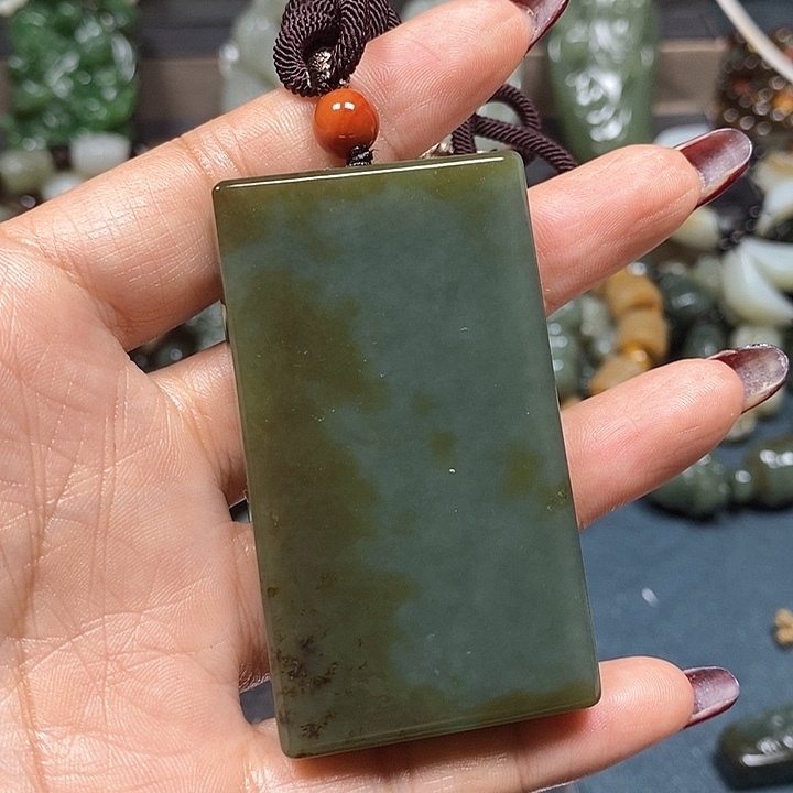 和田玉挂件未镶嵌