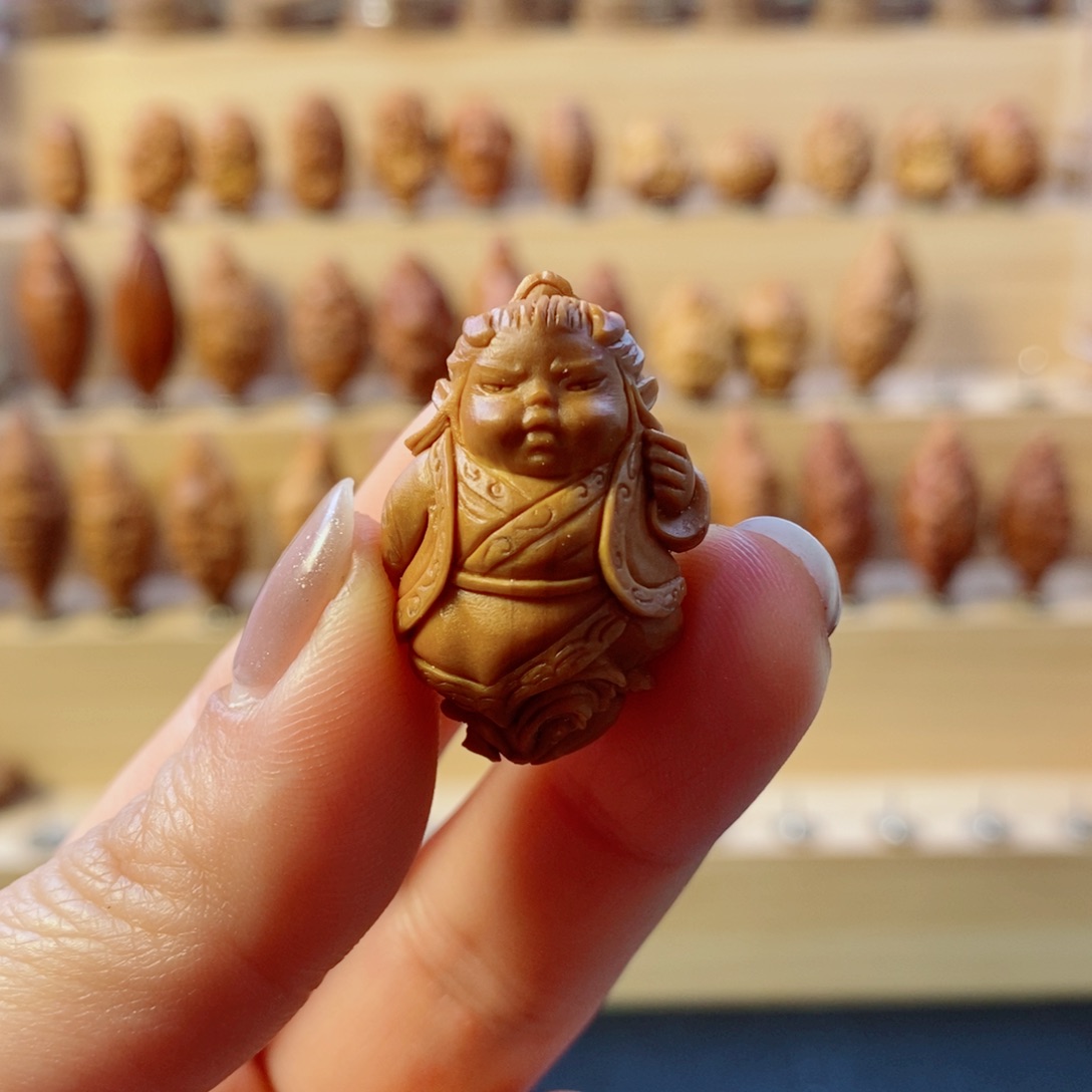 手串/手链橄榄核小龙人