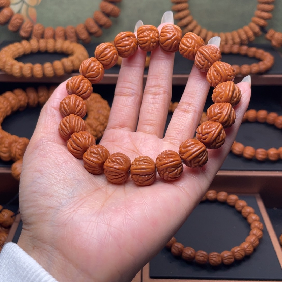 阳***泽吊坠桃核14红魔爆肚