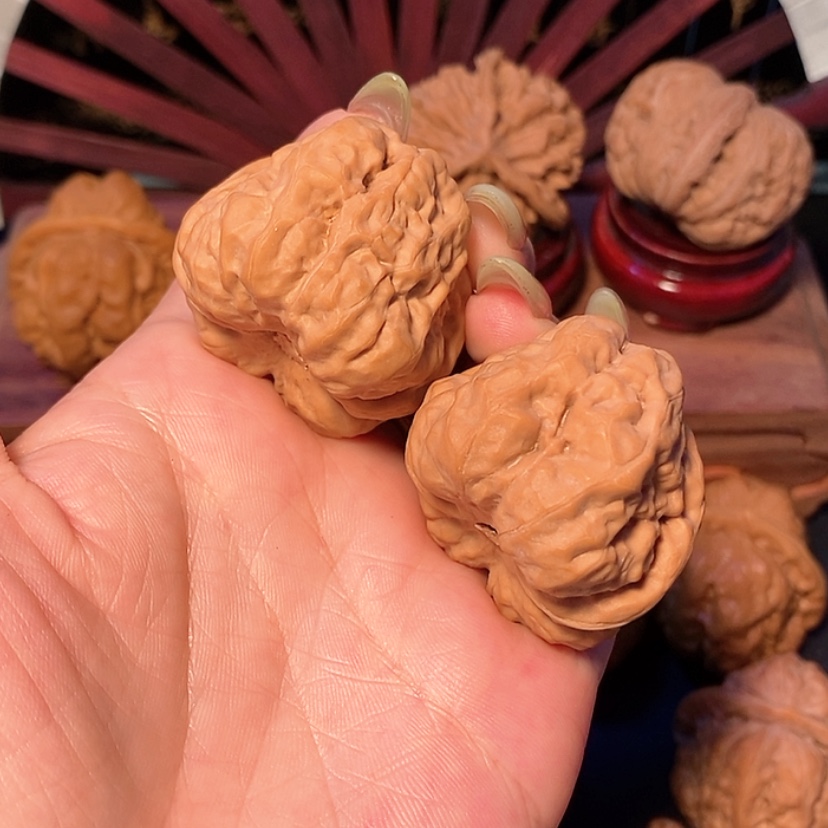【闪购商品】把件文玩核桃R****6核桃