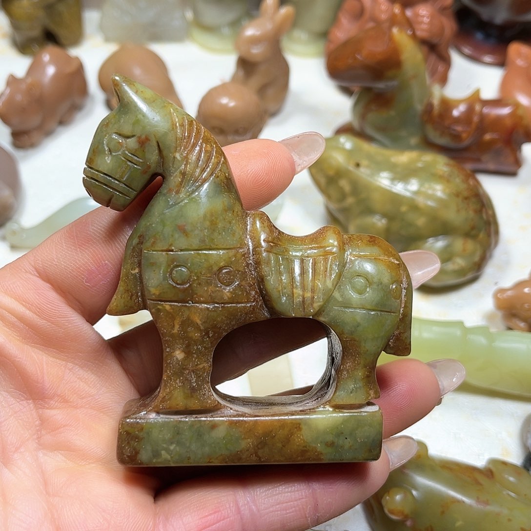 白玉菩提吊坠白玉菩提吊坠