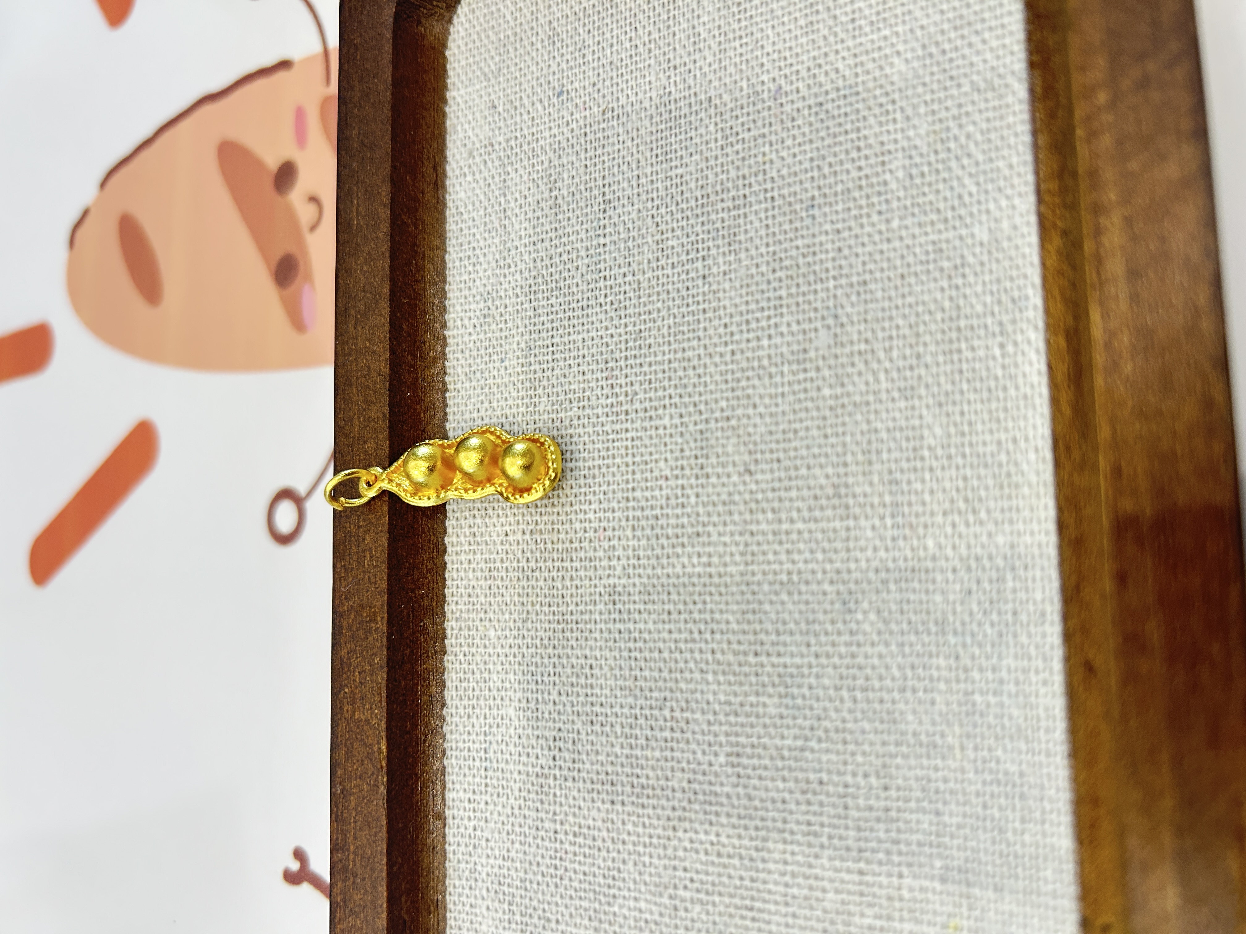 钛钢珐琅吊坠 简约磨砂镶嵌经典精致四季豆坠链百搭轻奢