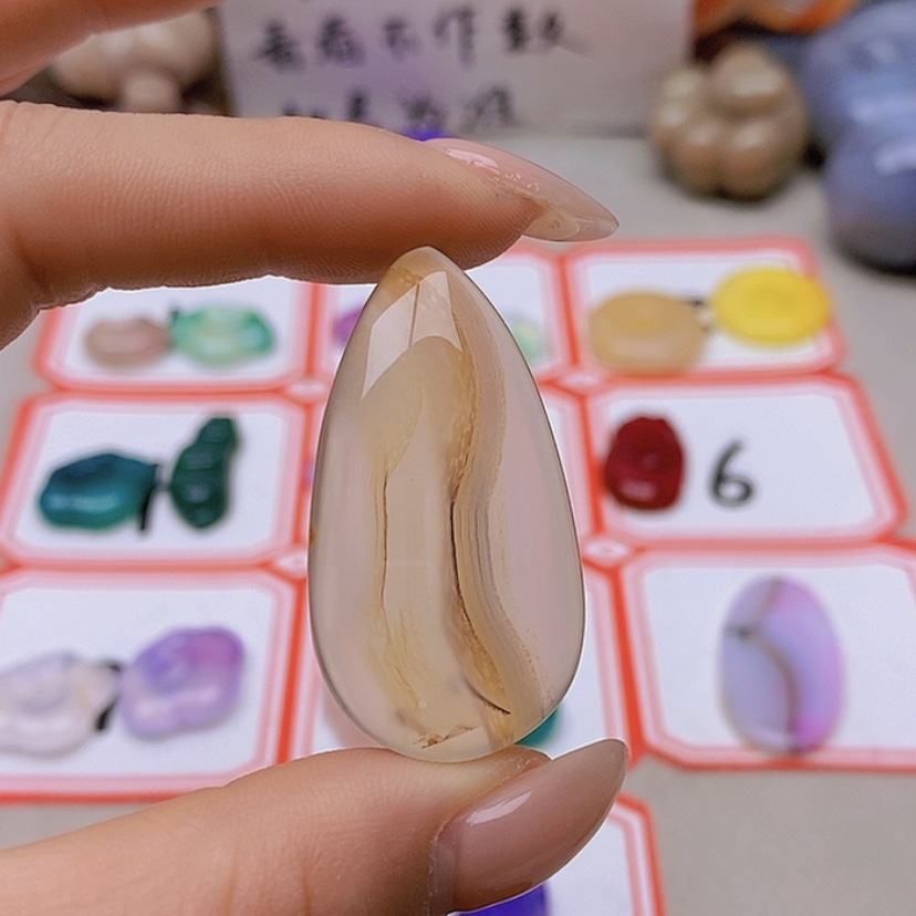 【闪购商品】未镶嵌玛瑙/玉髓珠宝半成品瑾**已