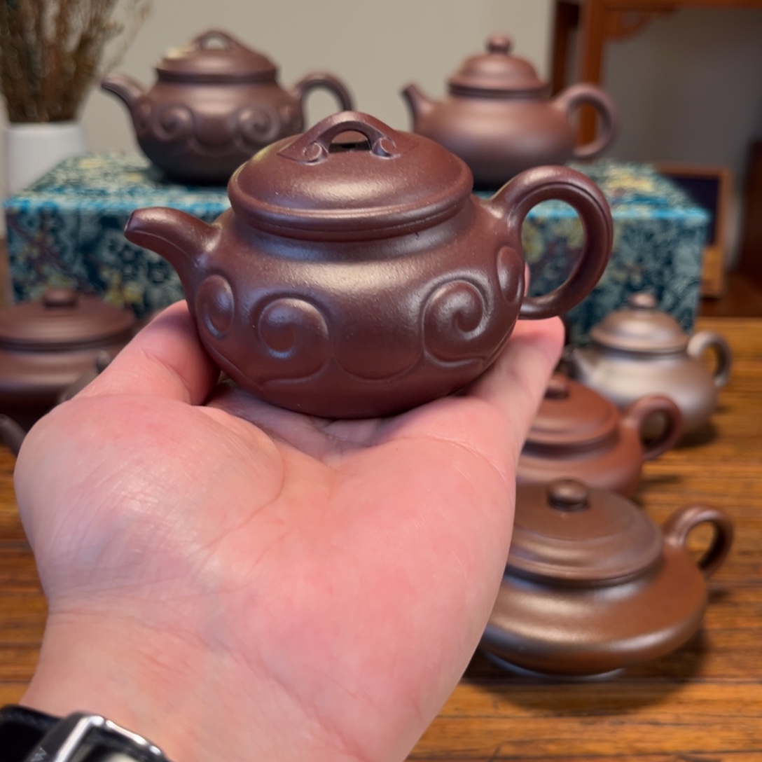 小***松紫砂茶壶微瑕石黄石红如意壶