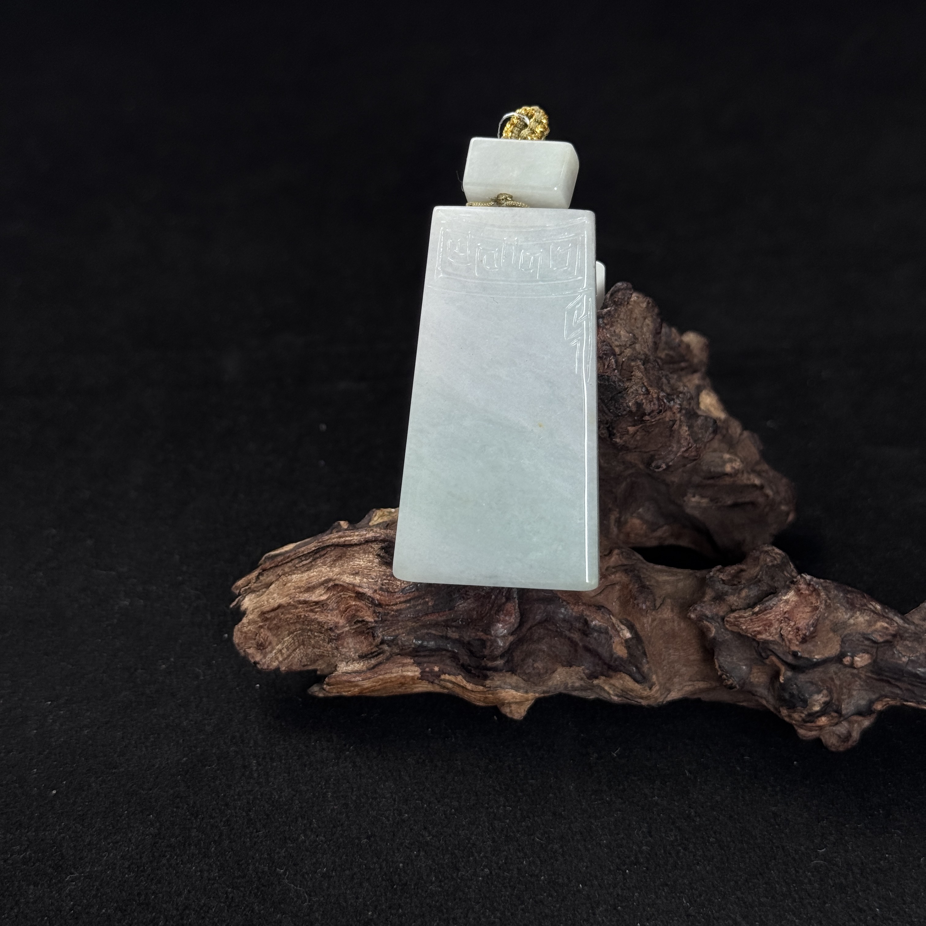 【诚翠拍品第一百零七期午】翡翠20吊坠LML9004