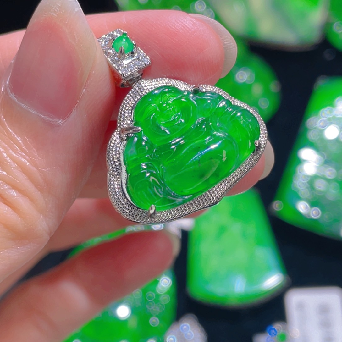 翡翠吊坠(不含链)未镶嵌