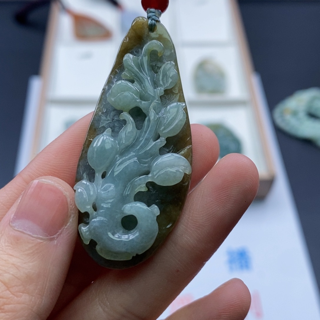 颈饰未镶嵌翡翠缅甸翡翠a货