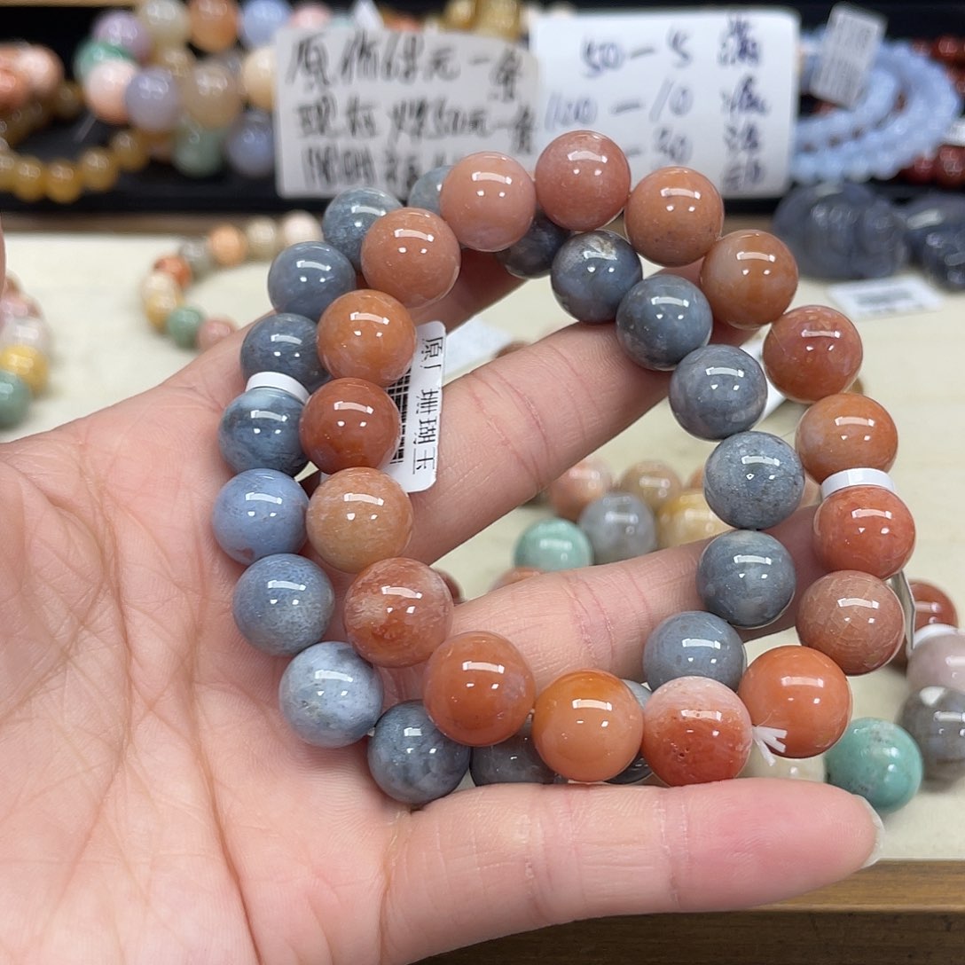 未镶嵌手串硅化珊瑚（珊瑚玉）在**方110