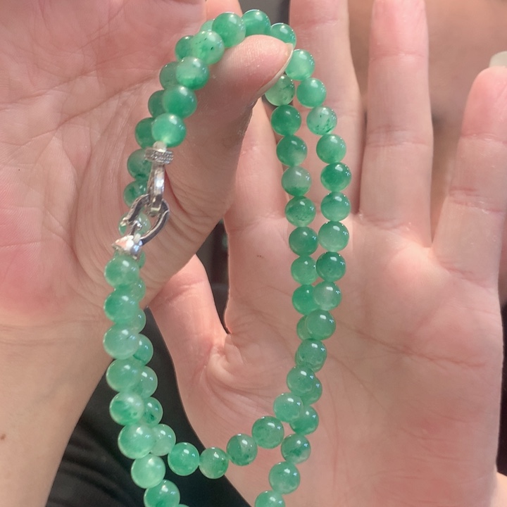 石英质玉未镶嵌手链卡7