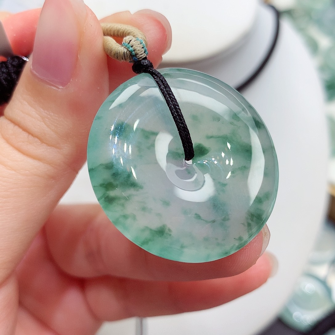 颈饰未镶嵌翡翠翡翠116，32/5.8