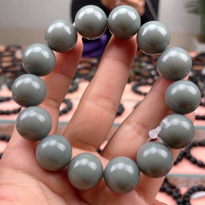 佛***生和田玉未镶嵌手链