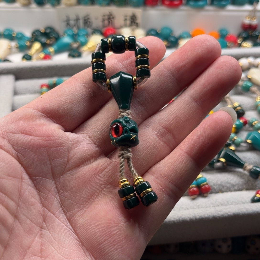 努****琉璃颈饰琉璃配饰