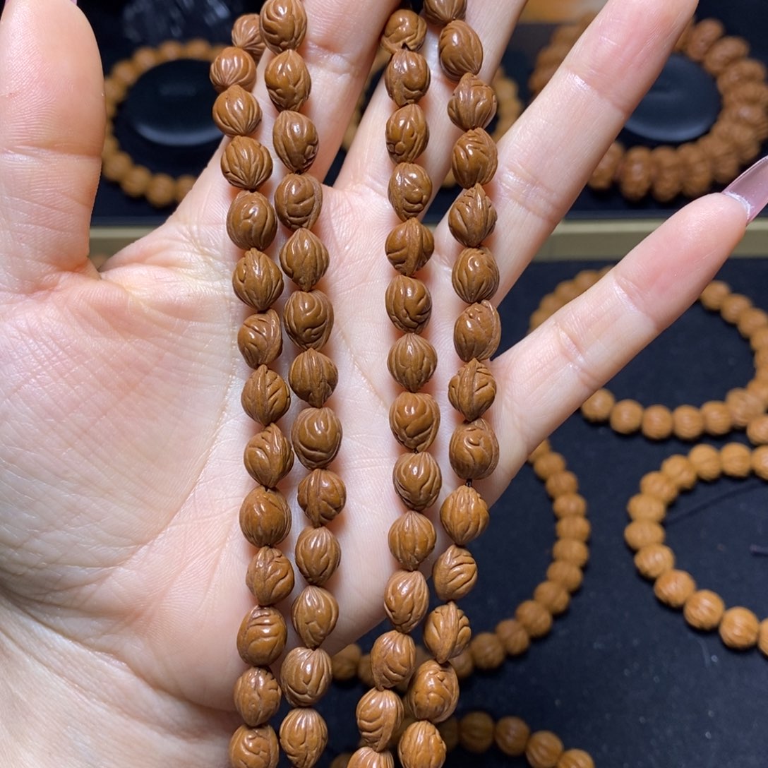 原***男桃核吊坠秦岭文玩