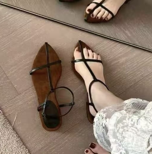 【伊家】法式简约百搭细带气质露趾镂空时装凉鞋