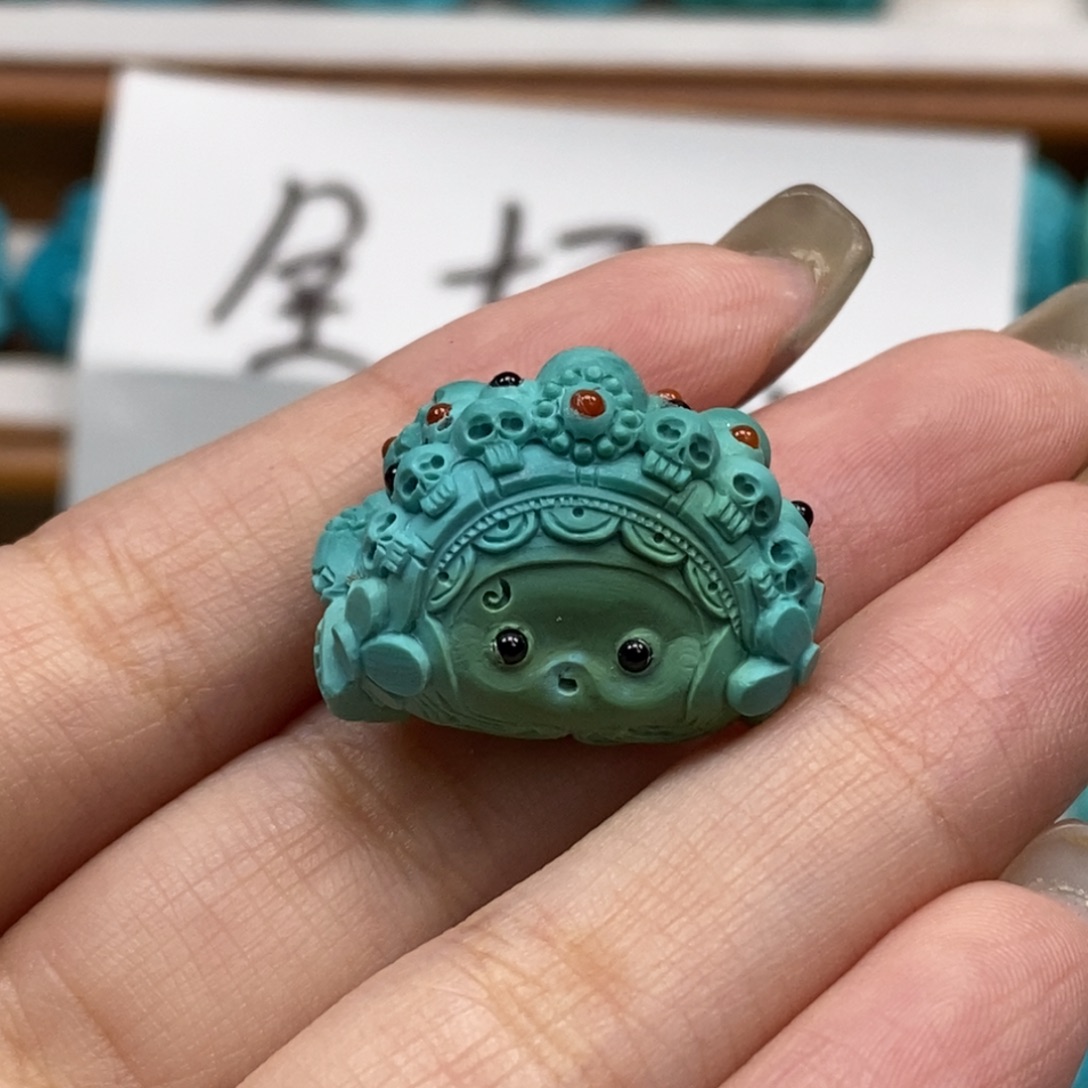 单***W绿松石未镶嵌颈饰